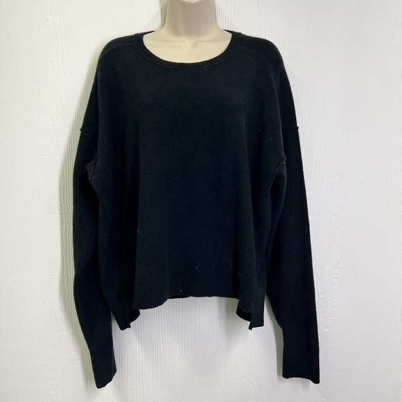 Free People - Inside Out Comfortable Black Long Sleeve Pull Over Sweater Small - Picture 2 of 11